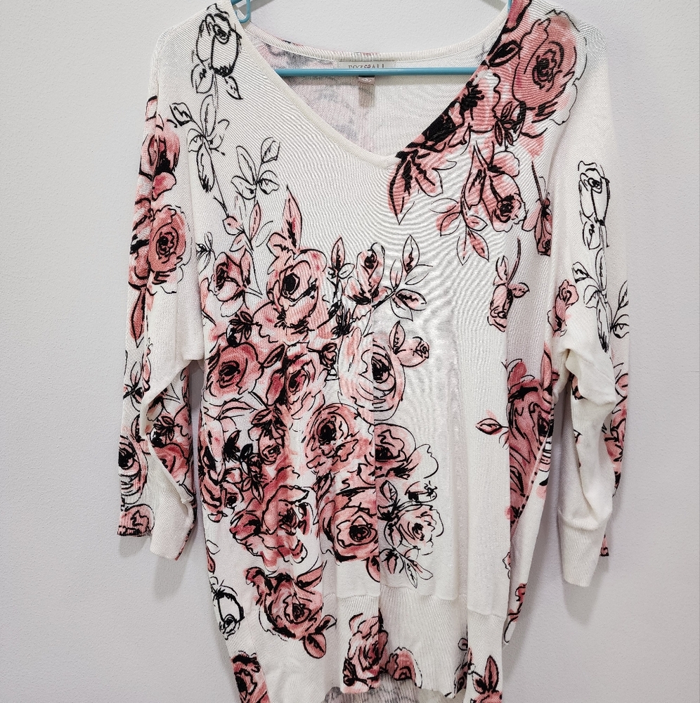 Roz&Ali - 3/4 Cold Shoulder Floral Sweater
